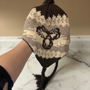 NWT 2008 Aritzia TNA Winter Hat
